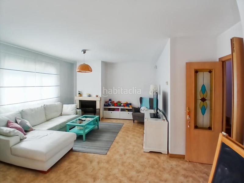 Foto 00efdb69-b527-49b4-b7b2-f637f3b3586f. Doppelhaus mit heizung parking pool in Urbanizaciones Rivas - Vaciamadrid