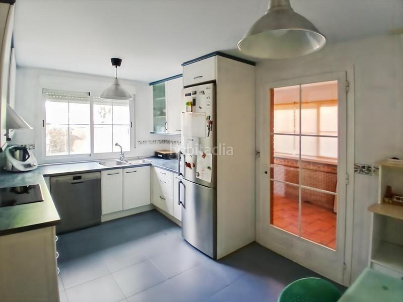 Foto 807c4578-e694-443a-a87a-86c205f97656. Doppelhaus mit heizung parking pool in Urbanizaciones Rivas - Vaciamadrid