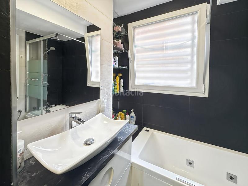 Foto 0fc891d8-ba03-4c48-8fc9-15d38e78a7a2. Piano terra con riscaldamento in Entrevías Madrid