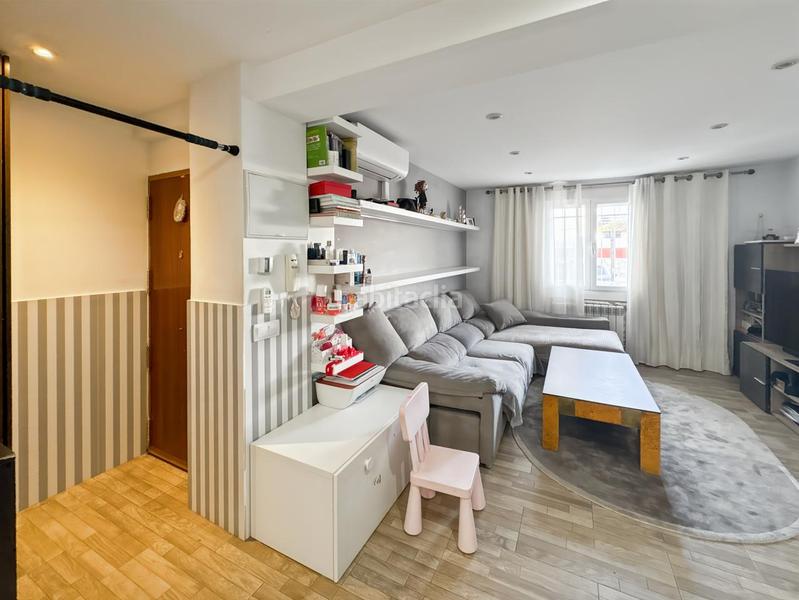 Foto a032f229-2ce2-4816-a1bf-f91bff2c8273. Piano terra con riscaldamento in Entrevías Madrid