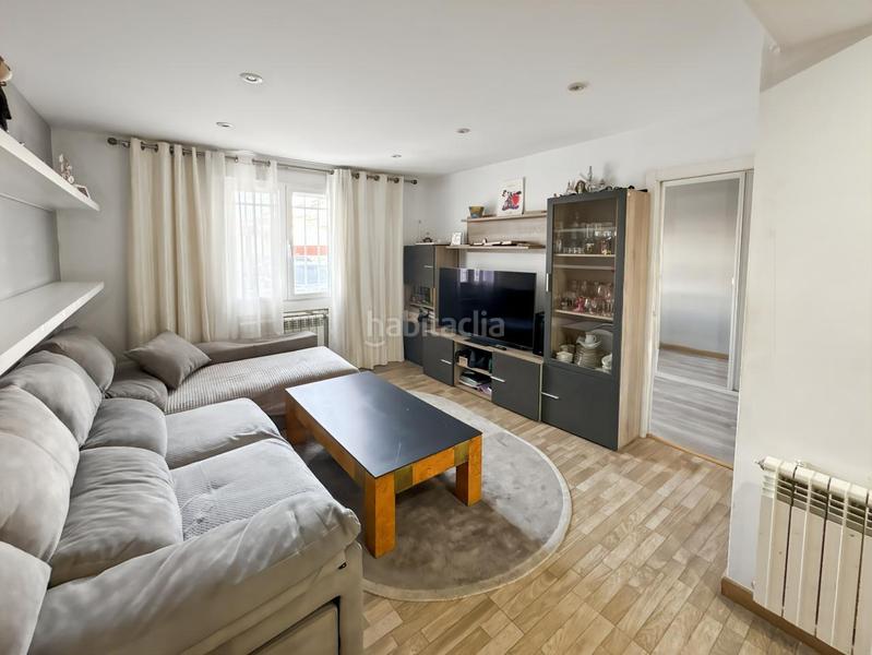 Foto efbf032d-2bbd-4546-b6ab-db734b039a92. Piano terra con riscaldamento in Entrevías Madrid