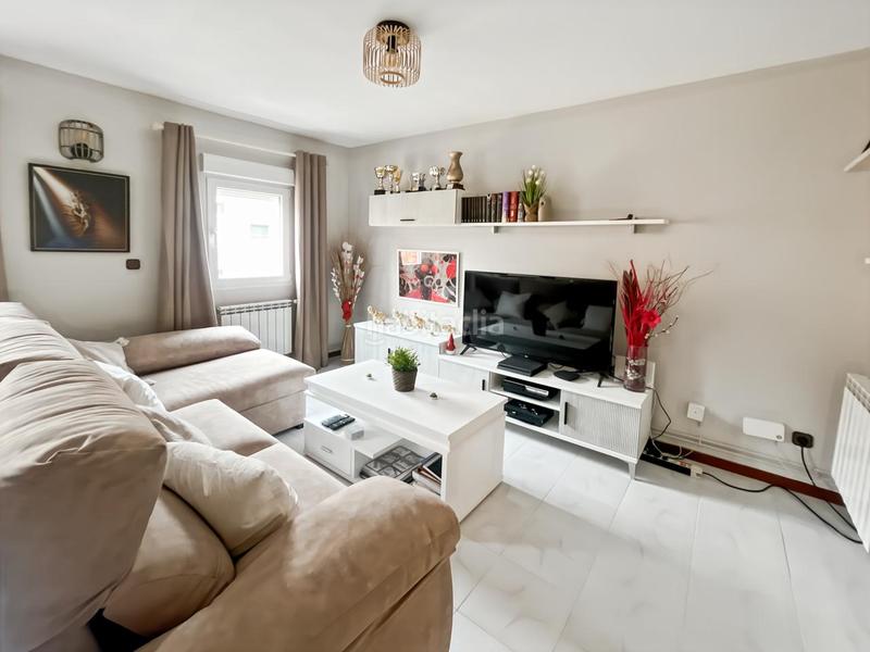 Foto 1eaa7e79-31aa-44dd-abc4-b6e835487a1c. Pis amb calefacció a Numancia Madrid