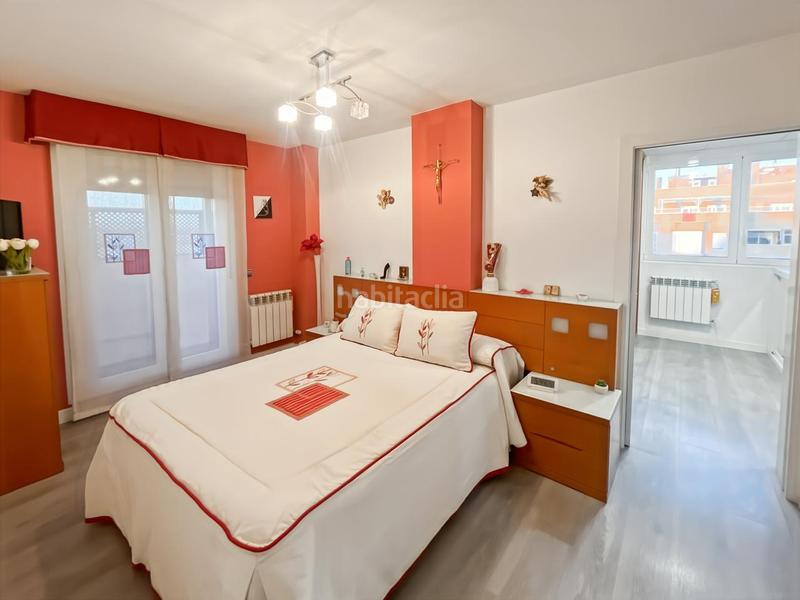 Foto 4a8e7891-9b86-47b7-b968-f1e30bd63f85. Attico con riscaldamento parcheggio in Ensanche de Vallecas-La Gavia Madrid