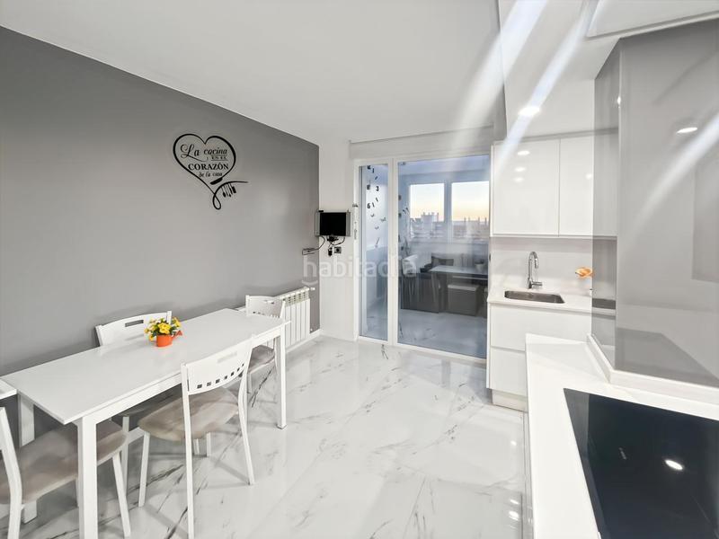 Foto db1ab9dc-c9d4-4202-bacb-96d7fbbba8cb. Attico con riscaldamento parcheggio in Ensanche de Vallecas-La Gavia Madrid