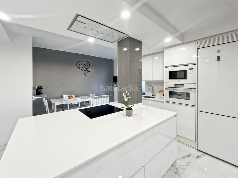 Foto f6a8b1b3-c017-4542-a8c5-cd6a46ba6efe. Attico con riscaldamento parcheggio in Ensanche de Vallecas-La Gavia Madrid