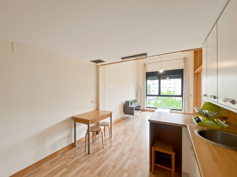 Foto 5c6e228c-f3bd-46ff-b0ea-386db7696e46. Pis amb calefacció aparcament piscina a Ensanche de Vallecas-La Gavia Madrid