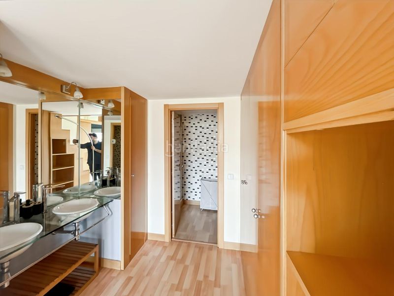 Foto d6492bb3-83f5-42af-8cd1-9900ff947f77. Pis amb calefacció aparcament piscina a Ensanche de Vallecas-La Gavia Madrid