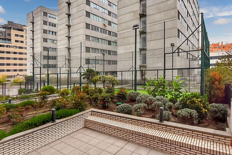 Foto 94c904d8-fc0a-4899-b084-9c803650cdec. Flat with heating parking pool in Ensanche de Vallecas-La Gavia Madrid