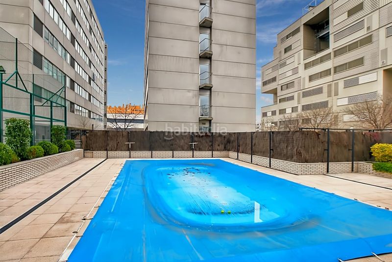 Foto ac03b383-1186-41c0-9a92-5c14ab98cded. Flat with heating parking pool in Ensanche de Vallecas-La Gavia Madrid