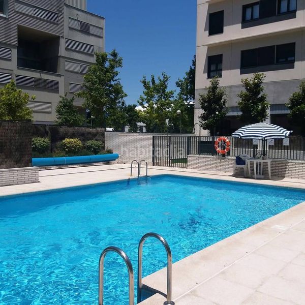 Foto c1318279-b67e-41c3-95ac-f8633c24ef4b. Flat with heating parking pool in Ensanche de Vallecas-La Gavia Madrid
