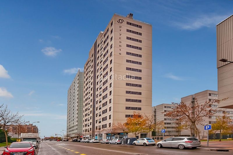 Foto fc458825-9090-4262-8195-15744e84f0cc. Flat with heating parking pool in Ensanche de Vallecas-La Gavia Madrid