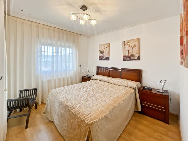 Foto c92f0e55-34ed-4f03-8681-16204b7e2b3f. Casa aparellada amb calefacció piscina a Valdelaguna