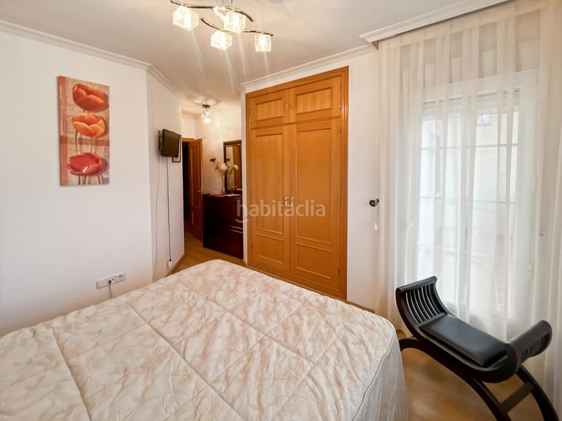 Foto fa39bc44-1900-4abe-8899-a67239cd7ba6. Casa aparellada amb calefacció piscina a Valdelaguna