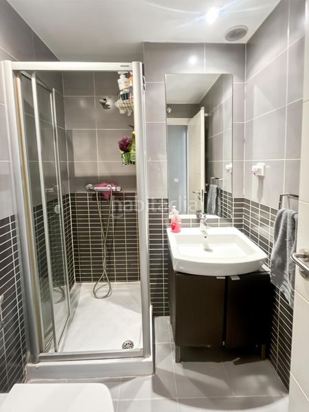 Foto bfa027ae-5880-4208-80b9-b10da23c6acd. Flat with heating parking pool in Ensanche de Vallecas-La Gavia Madrid