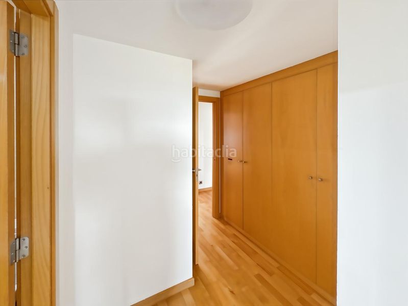 Foto 0fdedfc6-0570-4930-bb60-d36768a98740. Flat with heating parking pool in Ensanche de Vallecas-La Gavia Madrid