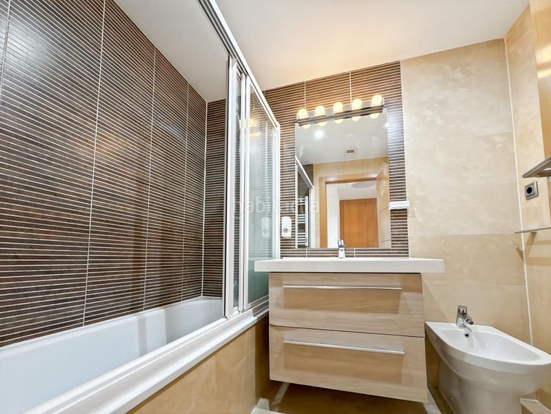 Foto 740e4fb5-70f5-4982-9610-06241832b541. Flat with heating parking pool in Ensanche de Vallecas-La Gavia Madrid