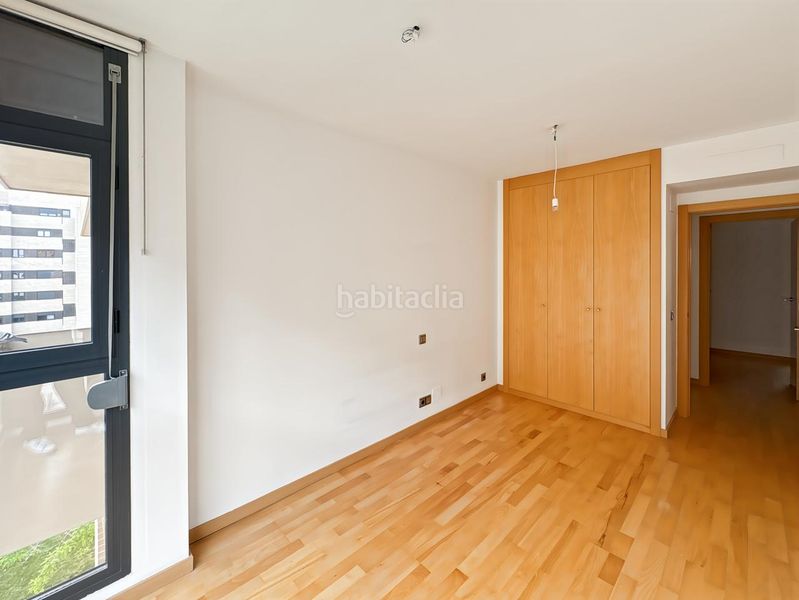 Foto ec9d13bc-9bd8-4cf5-b184-1e9110903212. Flat with heating parking pool in Ensanche de Vallecas-La Gavia Madrid