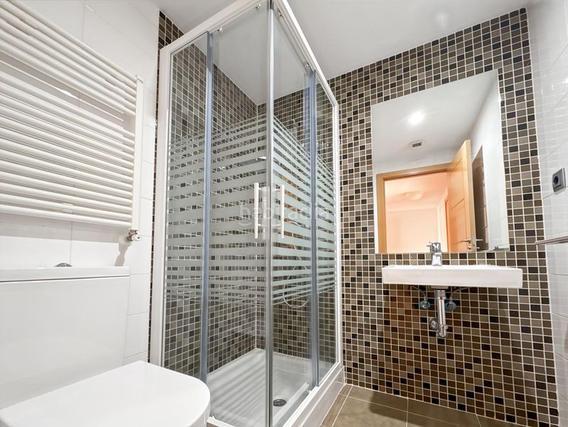 Foto fc12a675-7249-4777-b15c-b790452167d7. Flat with heating parking pool in Ensanche de Vallecas-La Gavia Madrid