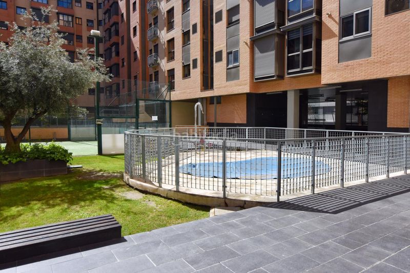 Foto 4c695b33-5df6-4ba6-9c54-0ad4757c88ed. Estudi amb calefacció aparcament piscina a Ensanche de Vallecas-La Gavia Madrid