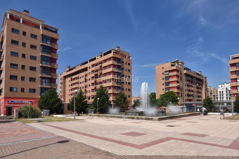 Foto 61b8aa61-0327-490a-a759-93cb36644841. Pis amb calefacció aparcament piscina a Ensanche de Vallecas-La Gavia Madrid