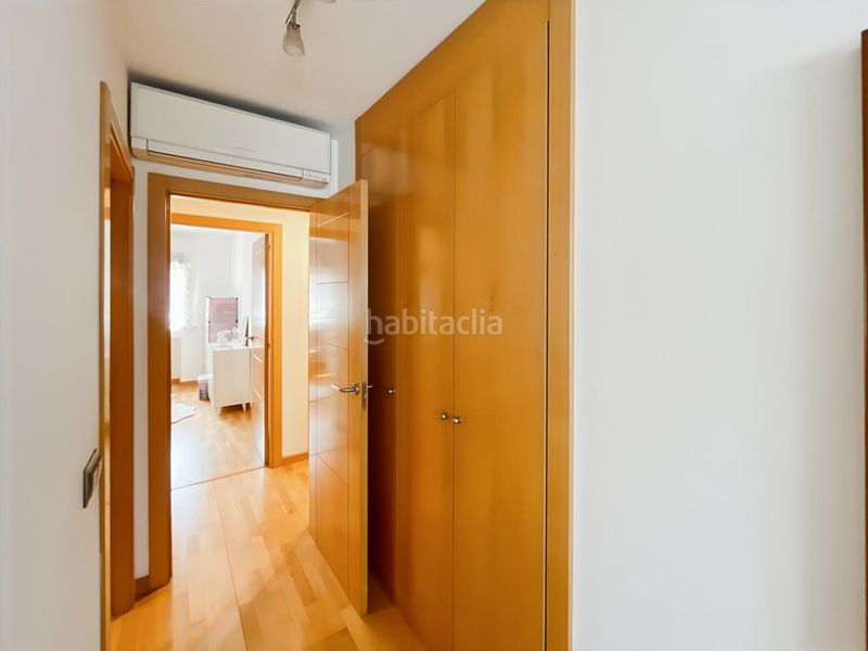 Foto bfe266d0-77b9-4d40-a658-de500b0be537. Pis amb calefacció aparcament piscina a Ensanche de Vallecas-La Gavia Madrid