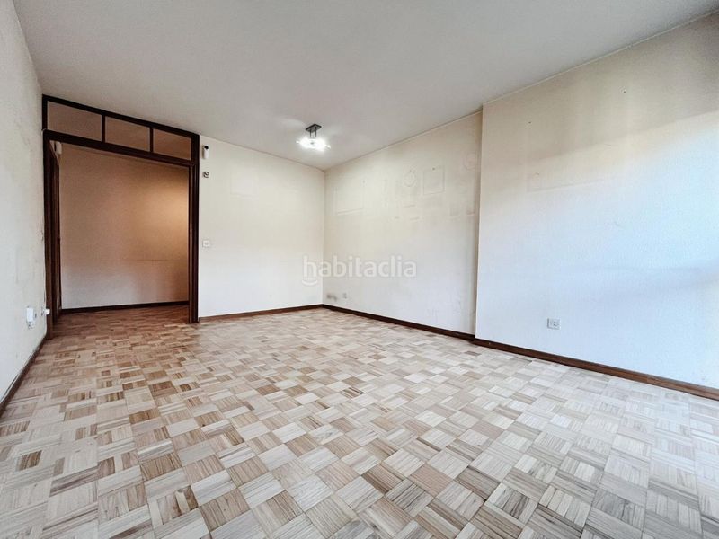 Foto b0c18ceb-117d-4482-9a12-3483acc19751. Planta baixa a Santa Eugenia Madrid