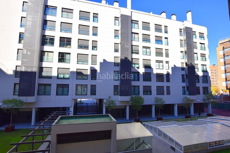 Foto 9885b010-e276-42ee-b17d-8b3f894a8056. Flat with heating parking pool in Ensanche de Vallecas-La Gavia Madrid