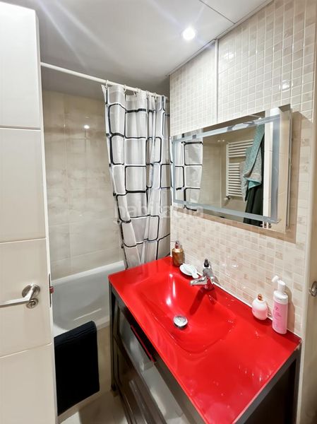 Foto eb5baaa3-0120-4585-810e-0e12aaf1e08e. Flat with heating parking pool in Ensanche de Vallecas-La Gavia Madrid