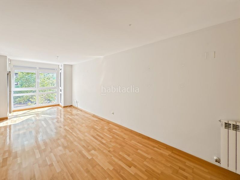 Foto a0f3adb1-f51e-4c7c-82af-3fc0aae30abb. Pis amb calefacció aparcament a Ensanche de Vallecas-La Gavia Madrid