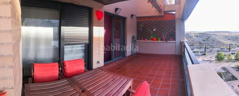 Foto ad85465b-71a1-4f57-ac2b-7cfdd6d81cbd. Pis amb calefacció aparcament piscina a Ensanche de Vallecas-La Gavia Madrid