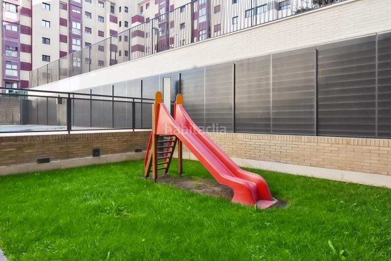 Foto d2e03610-ebc2-4aca-a578-1258a2a0c92e. Pis amb calefacció aparcament piscina a Ensanche de Vallecas-La Gavia Madrid