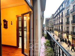 Flat en 31 de agosto kalea 24. Parte vieja a reformar