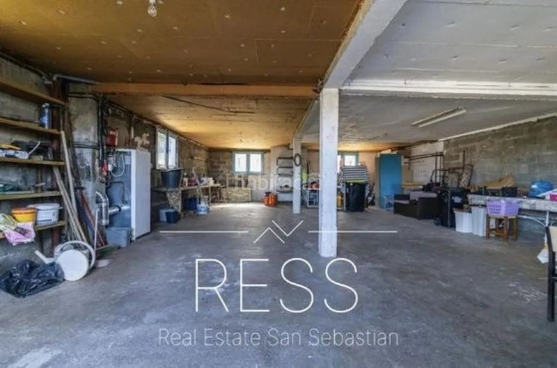 Foto 0db0bc29-4ca3-4311-8a78-5d7a530c25fd. Xalet amb calefacció aparcament a Hendaye