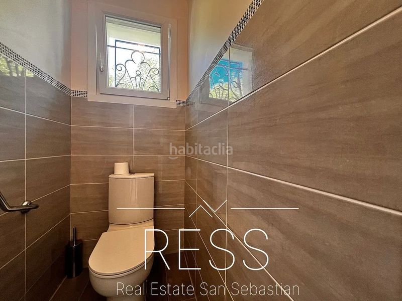 Foto 7aafbc7a-ab89-4e5e-8cd3-76dbe358a49e. Xalet amb calefacció aparcament a Hendaye