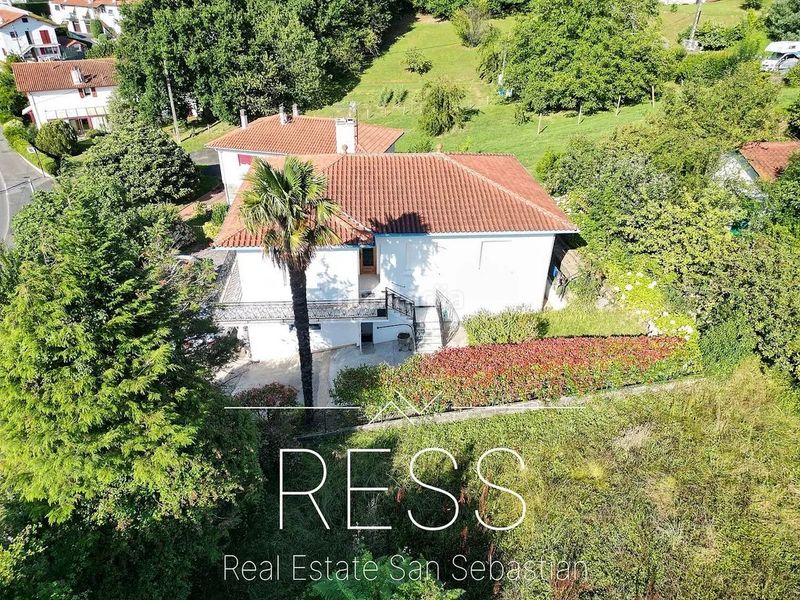 Foto 7ea265e5-bcb9-4519-acfe-a78c37fd3e14. Xalet amb calefacció aparcament a Hendaye