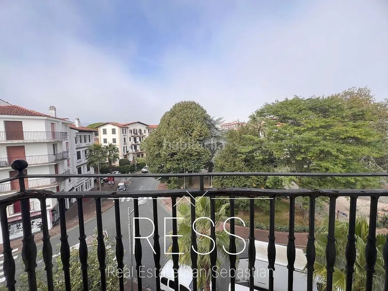 Foto 27eea10d-6c87-4030-84ab-5c70dfcd5723. Pis amb calefacció a Hendaye