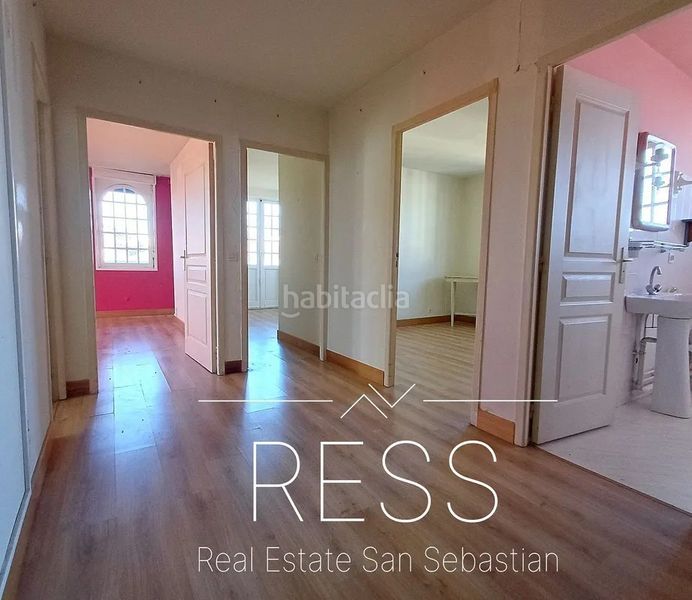 Foto 2ebff940-85db-4412-964e-0e8e9fca94b5. Pis amb calefacció a Hendaye