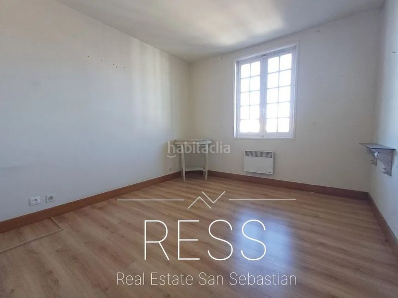 Foto c5a7c208-4854-447e-b867-5540f4d95774. Pis amb calefacció a Hendaye