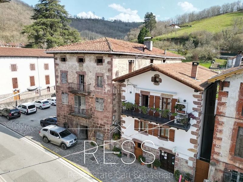 Foto 333391b2-81dd-41cc-a7ad-a5b9825c7af8. Xalet a errekalde karrika 2 a Sunbilla