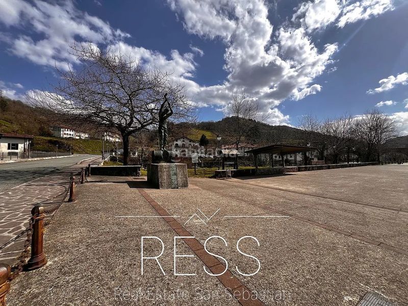 Foto 3a02604c-1e42-4063-9631-2254bc75043f. Xalet a errekalde karrika 2 a Sunbilla