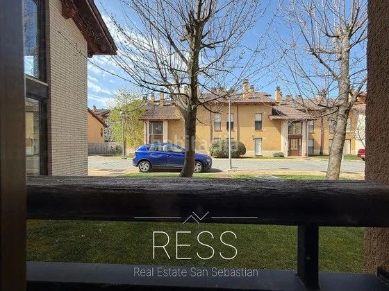 Foto 03a97f31-6bf4-4b59-8924-2e888a81d534. Pis amb calefacció a Sojuela