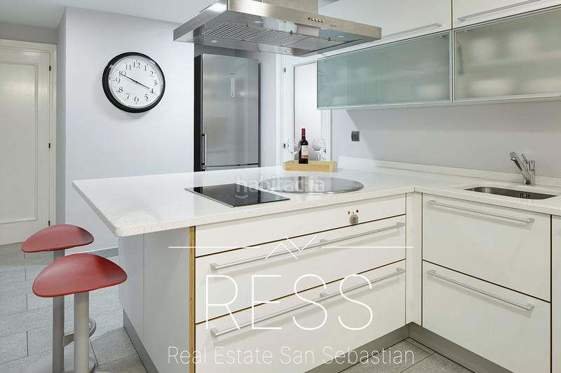 Foto d07419fd-a8d3-4951-99fe-bf88ad87d34e. Flat in mirakontxa pasealekua 9 in Área Romántica Donostia - San Sebastián