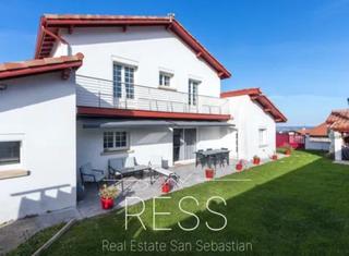 Chalet en Larretxekobordako bidea 619. Casa o chalet independiente en venta en larretxekobordako bidea,