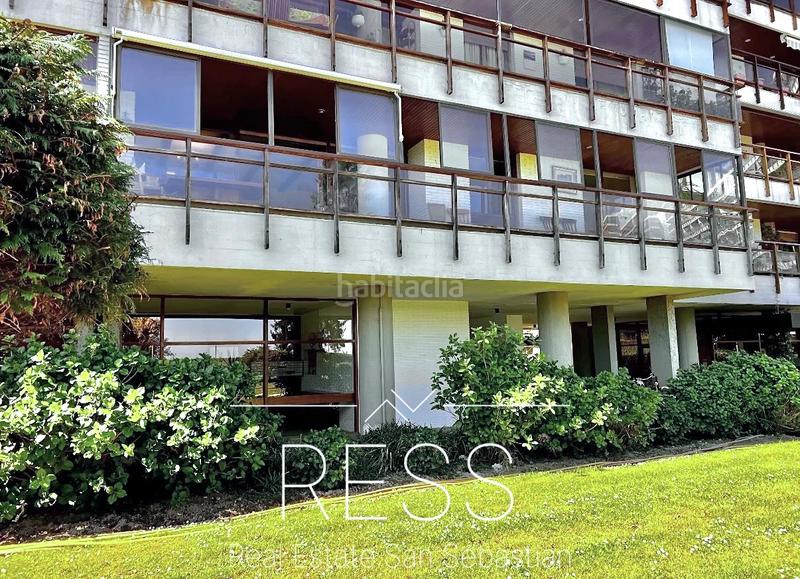 Foto 63036aae-d1f6-47a1-a328-77934d1614a0. Piso en ramon iribarren pasealekua ibilbidea 9 piso en venta en ramon iribarren pasealekua 9 en Hondarribia