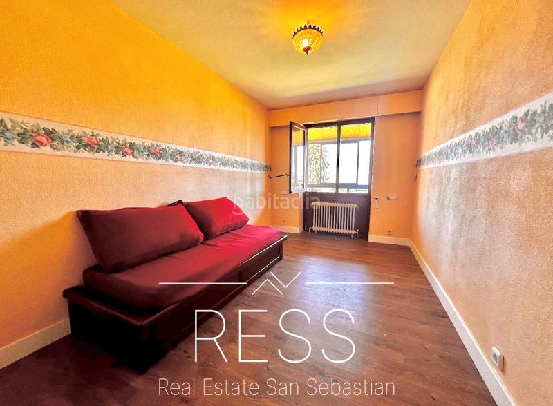 Foto 72d3ee37-9f0b-4c52-8c7d-cdeb0f04f71a. Piso en ramon iribarren pasealekua ibilbidea 9 piso en venta en ramon iribarren pasealekua 9 en Hondarribia