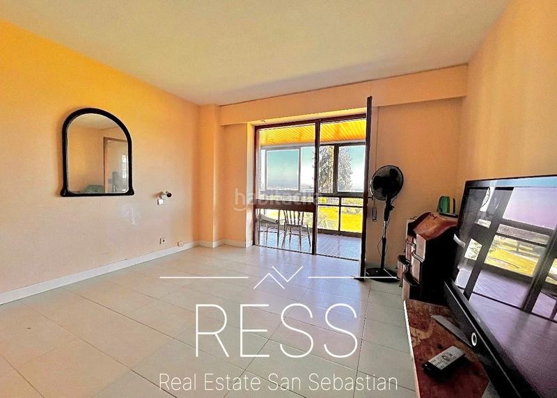 Foto dd89f5c5-a44b-47d4-ac54-bc1702d4593e. Piso en ramon iribarren pasealekua ibilbidea 9 piso en venta en ramon iribarren pasealekua 9 en Hondarribia