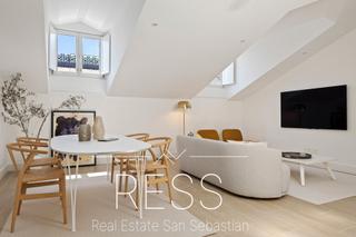 Piso en Elkano kalea 10. Real estate san sebastián (ress) presenta en exclusiva esta acog
