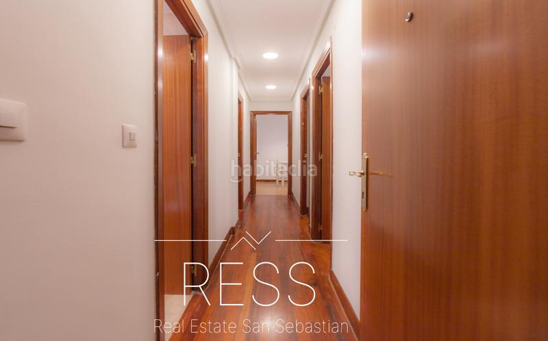 Foto f1a8772b-9375-4aea-8607-546b73293397. Piso en san bizente kalea 9 en Parte Vieja Donostia - San Sebastián