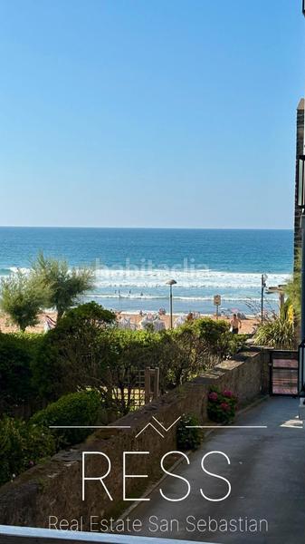 Foto d8340bde-bc1d-4821-8c1b-56eb7e7b7908. Piso en zumalakarregi kalea 19 ubicación premium a solo unos pasos de la playa en Zarautz
