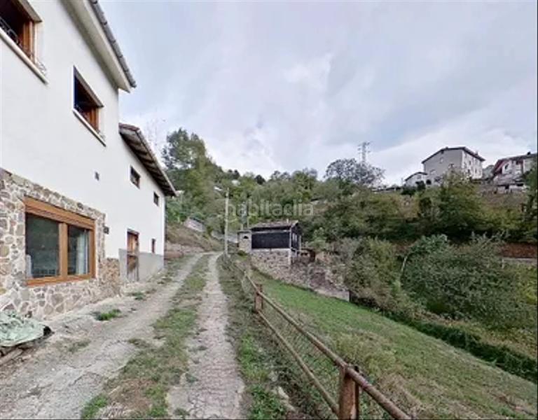 Foto 317dfabc-65fd-4ffa-bbf7-bb9a98511482. Reihenhaus mit kamin in Laviana